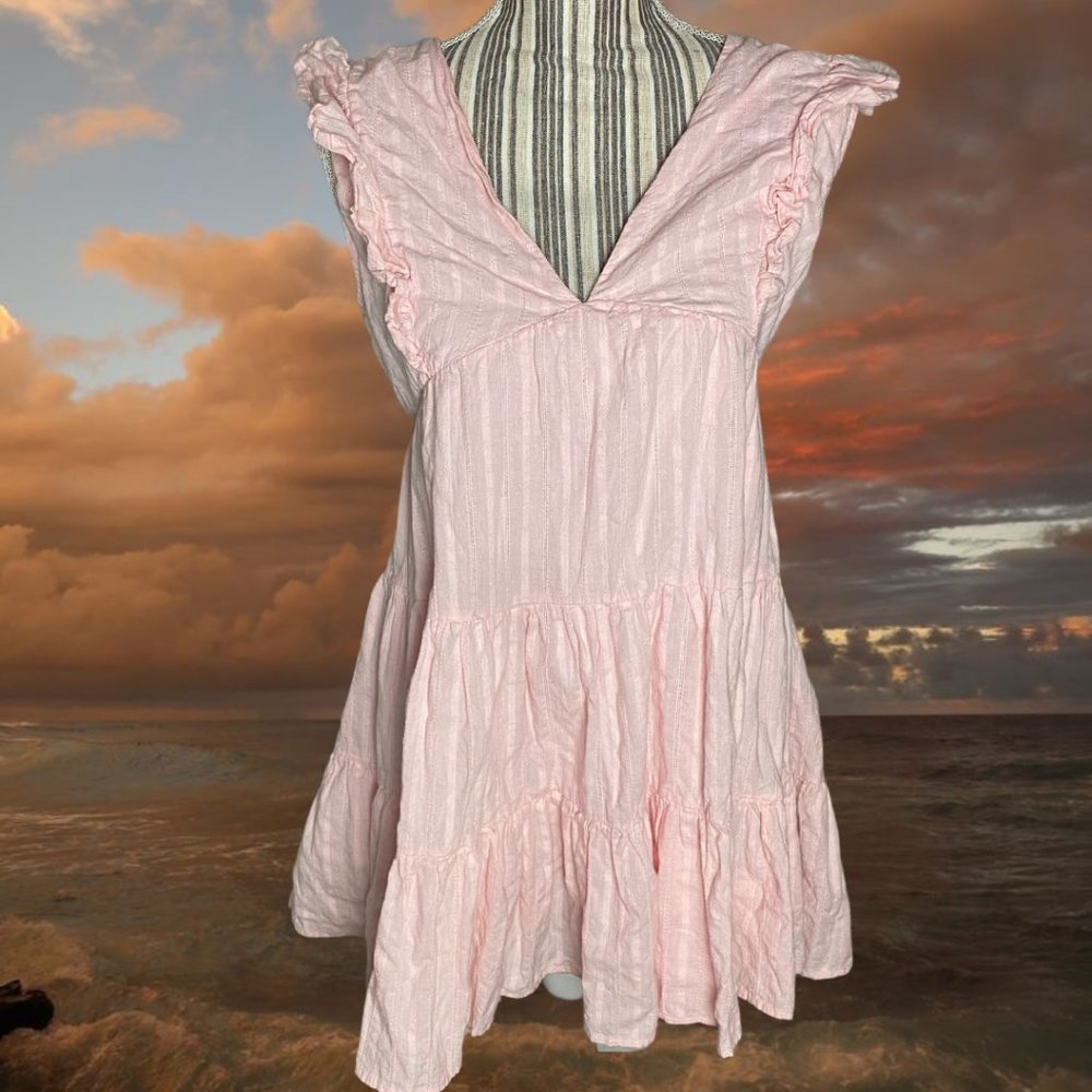 NWOT HYFVE Light Pink Size Large Babydoll Ruffle Sleeveless Spring Souther Dress